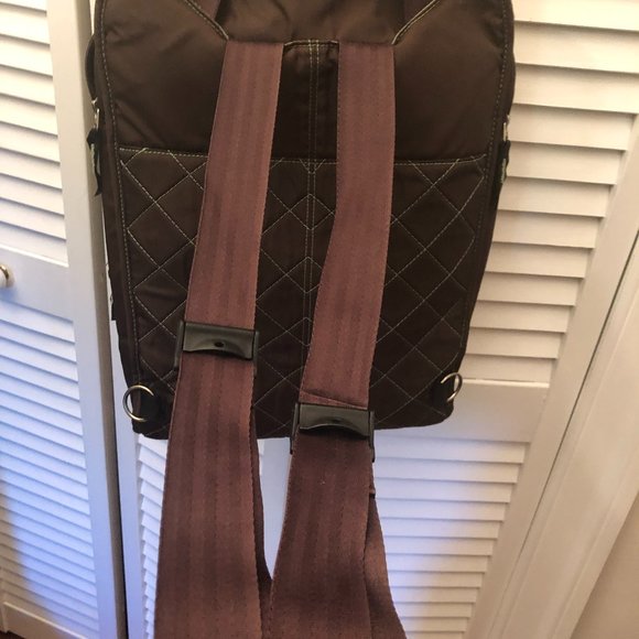 Columbia women vintage backpack in brown, converti
